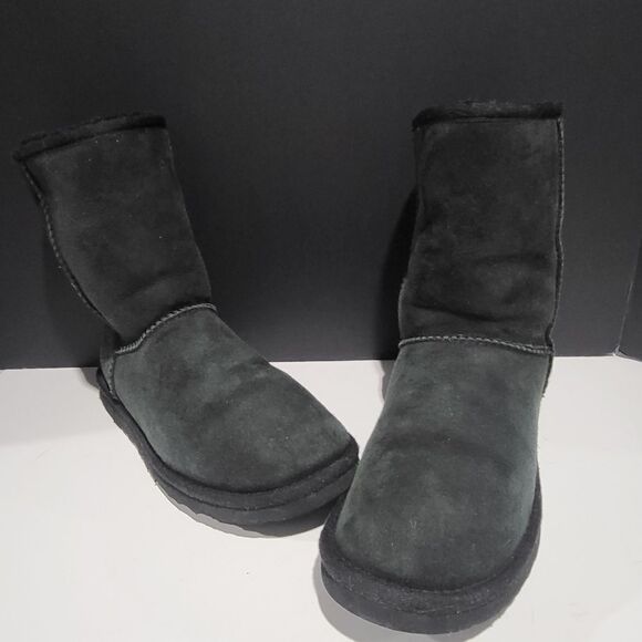 Ugg Dark Green Size 8 Winter Snow Boots - Picture 7 of 9